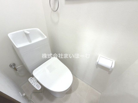 ��ʌ�����s�厚���{�� �̒��È�ˌ��Ẵg�C��