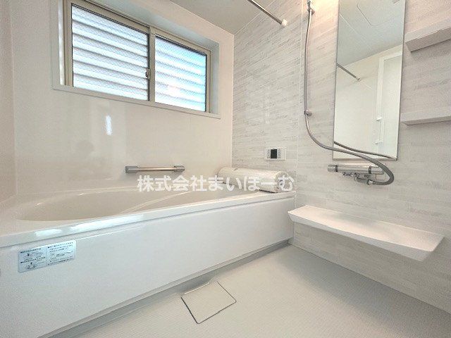 ��ʌ�����s��1���ڂ̐V�z��ˌ��Ă̗���