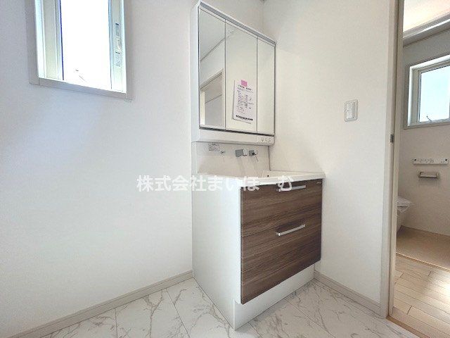 ��ʌ�����s��1���ڂ̐V�z��ˌ��Ă̐��ʑ�E���ʏ�