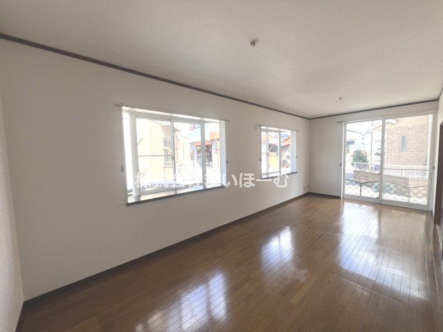 ʌ܎s厚w ̒ÈˌẴrO