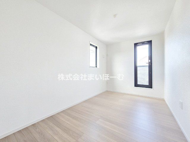 ʌ܎sYa搣5ڂ̐VzˌĂ̂̑