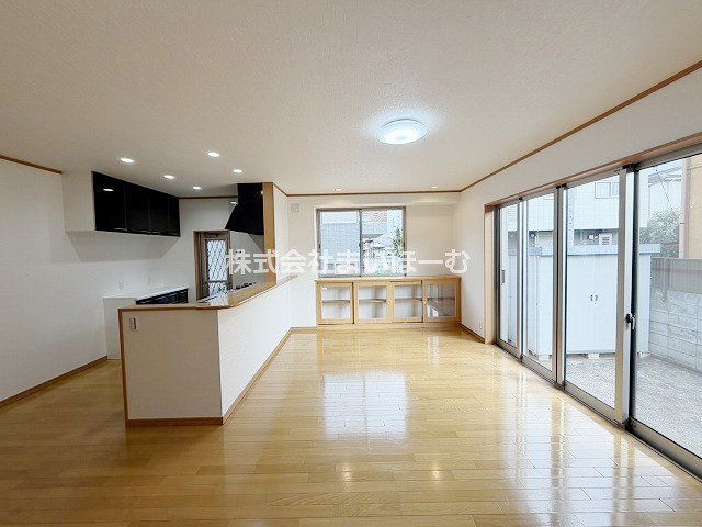 ʌ܎s΋搼4ڂ̒ÈˌẴrO