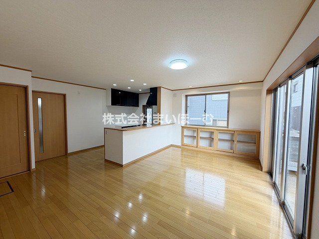 ʌ܎s΋搼4ڂ̒ÈˌẴrO