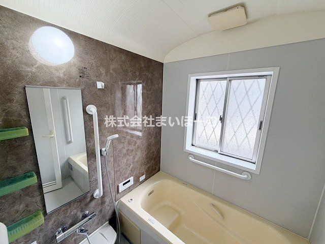 ʌ܎s΋搼4ڂ̒ÈˌĂ̗