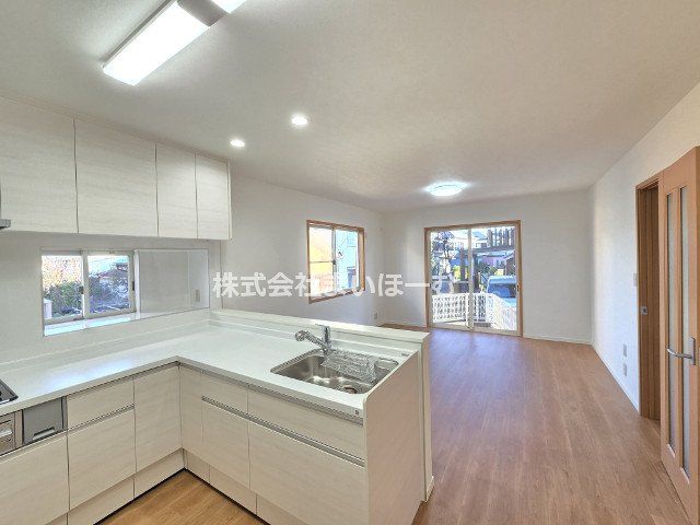 ��ʌ��������܎s���厚��J�� �̒��È�ˌ��Ẵ��r���O