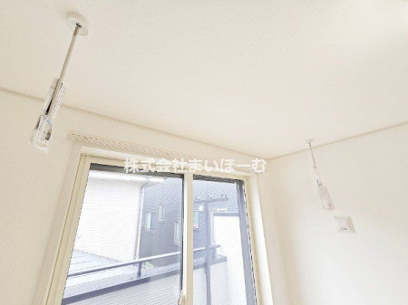 skԉHk3ڂ̐VzˌẴrO