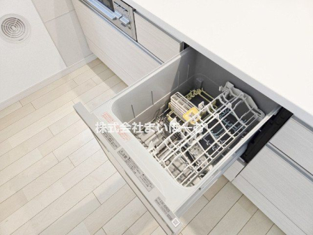 skԉHk3ڂ̐VzˌẴLb`