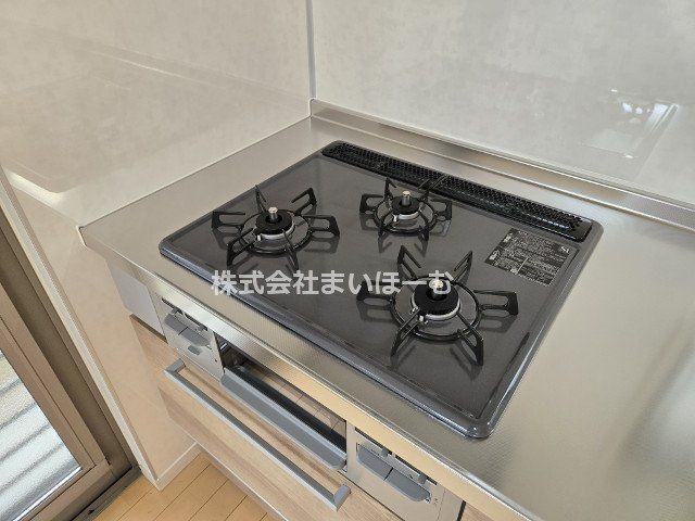 ��ʌ�����s����1���ڂ̒��È�ˌ��ẴL�b�`��