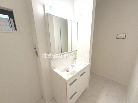 ʌ܎s΋挴R2ڂ̐VzˌĂ̐ʑEʏ