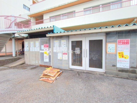 ��ʌ�����s�ŉ��� �̒��Ã}���V�����̌��n�O�ώʐ^