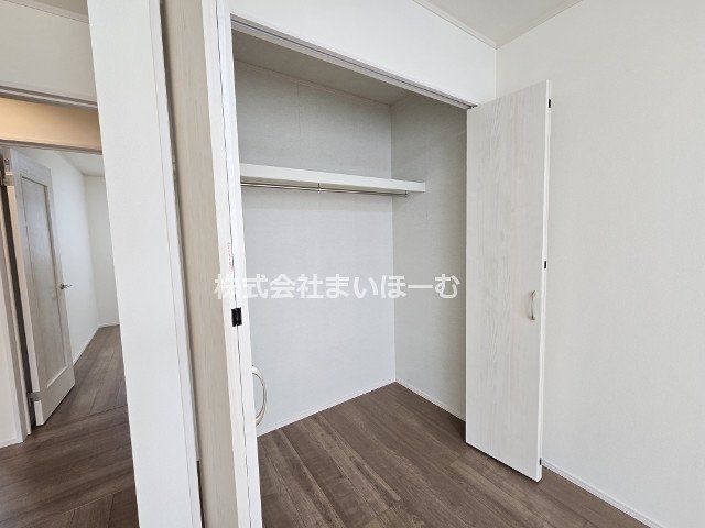 ʌs≺3ڂ̐VzˌĂ̎[