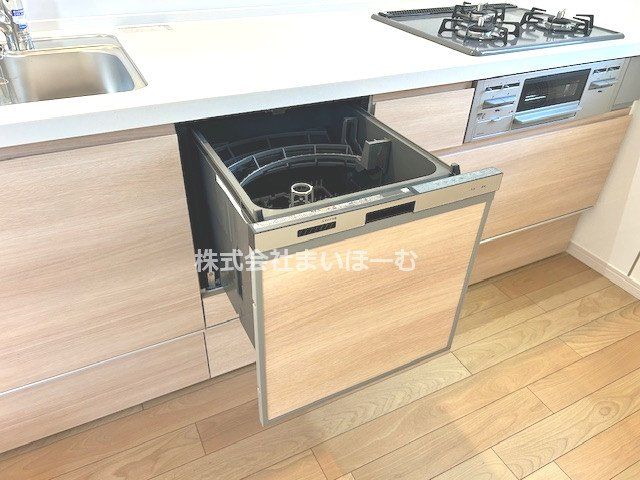 ��ʌ�����s����4���ڂ̐V�z��ˌ��Ă̂��̑�