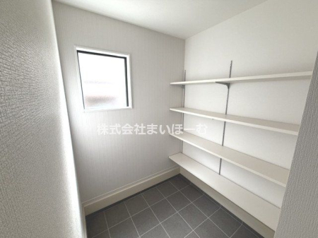 ʌ܎s΋厚O ̐VzˌĂ̎[