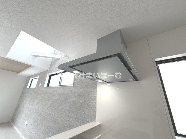 ʌ܎s΋厚O ̐VzˌĂ̂̑