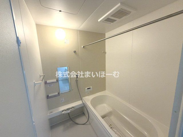 ʌ܎s΋厚O ̐VzˌĂ̗