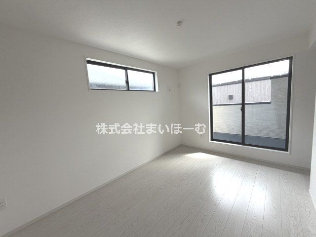 ʌ܎s΋厚O ̐VzˌĂ̂̑