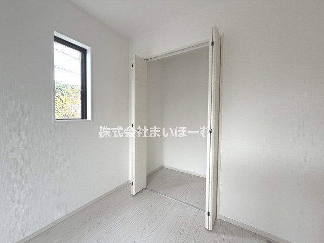 ʌ܎s΋厚O ̐VzˌĂ̎[