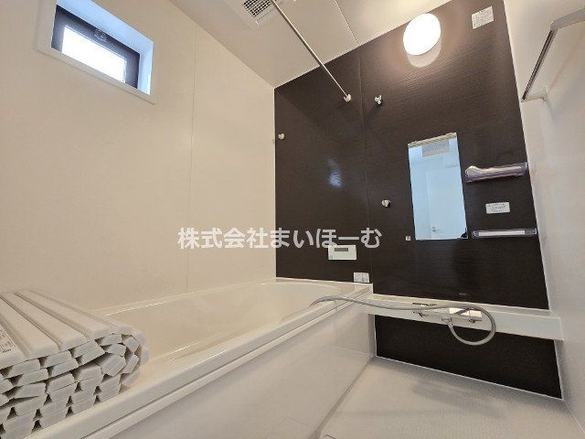 ��ʌ�����s����3���ڂ̐V�z��ˌ��Ă̗���