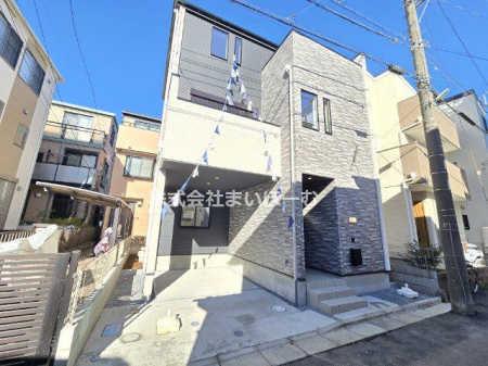 ��ʌ�����s����3���ڂ̐V�z��ˌ��Ă̌��n�O�ώʐ^