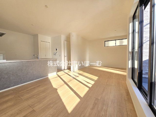 ��ʌ�����s����3���ڂ̐V�z��ˌ��Ẵ��r���O