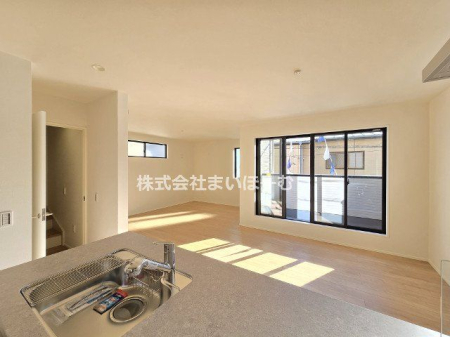 ��ʌ�����s����3���ڂ̐V�z��ˌ��Ẵ��r���O