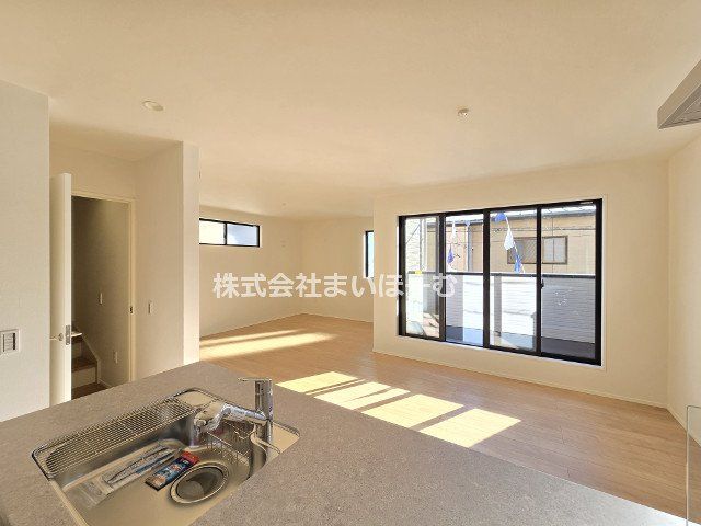 ��ʌ�����s����3���ڂ̐V�z��ˌ��Ẵ��r���O