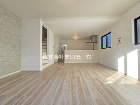 s{ؓ쒬 ̐VzˌẴrO