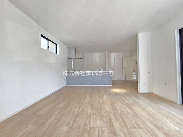 ��ʌ�����s�厚���{�� �̐V�z��ˌ��Ẵ��r���O