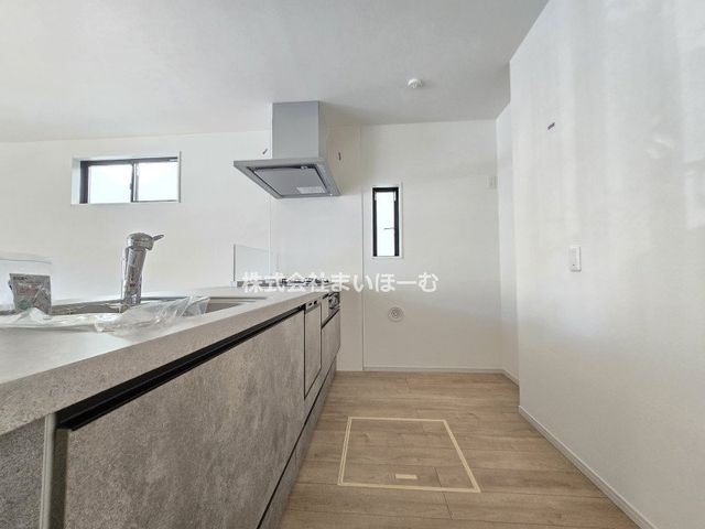 ��ʌ�����s�厚���{�� �̐V�z��ˌ��ẴL�b�`��