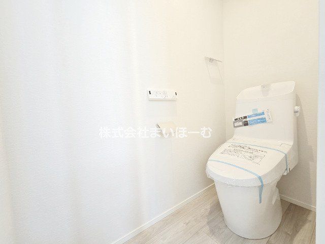 ��ʌ�����s���� �̐V�z��ˌ��Ẵg�C��