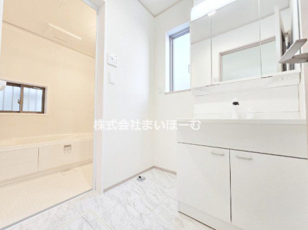 ��ʌ�����s�厚���� �̐V�z��ˌ��Ă̐��ʑ�E���ʏ�