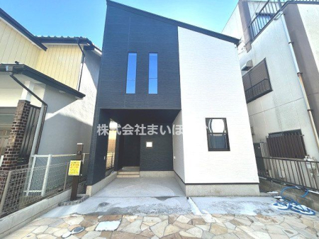 ��ʌ�����s����4���ڂ̐V�z��ˌ��Ă̌��n�O�ώʐ^