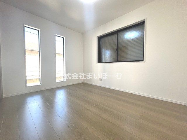 ��ʌ�����s����4���ڂ̐V�z��ˌ��Ă̂��̑�����