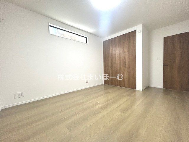 ��ʌ�����s����4���ڂ̐V�z��ˌ��Ă̂��̑�����