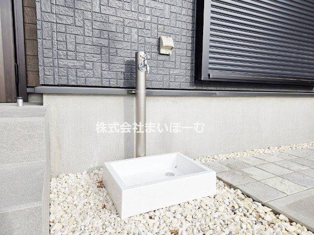 ��ʌ�����s�핽3���ڂ̐V�z��ˌ��Ă̌��n�O�ώʐ^