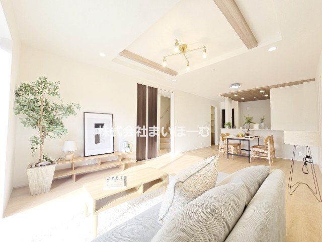 ��ʌ�����s�핽3���ڂ̐V�z��ˌ��Ẵ��r���O