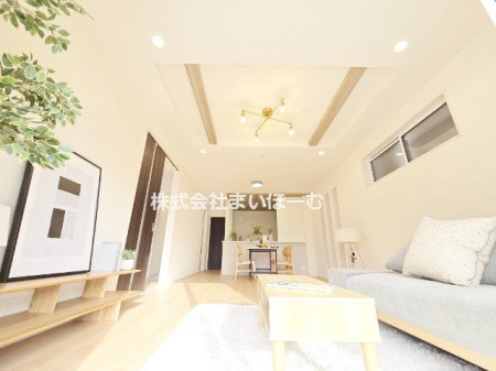 ��ʌ�����s�핽3���ڂ̐V�z��ˌ��Ẵ��r���O