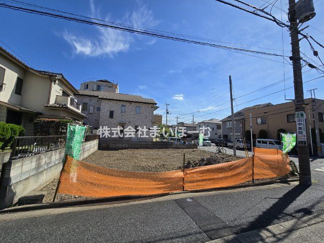 ��ʌ�����s����2���ڂ̐V�z��ˌ��Ă̌��n�O�ώʐ^