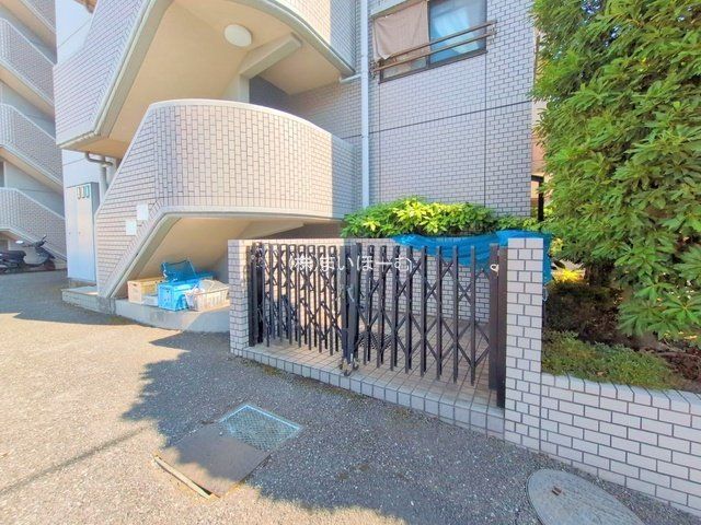 ��ʌ�����s�����J�Β�2���ڂ̒��Ã}���V�����̌��n�O�ώʐ^