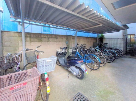 ��ʌ�����s�����J�Β�2���ڂ̒��Ã}���V�����̌��n�O�ώʐ^