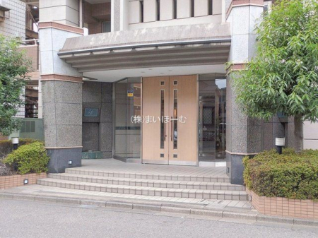 ��ʌ�����s���� �̒��Ã}���V�����̌��n�O�ώʐ^