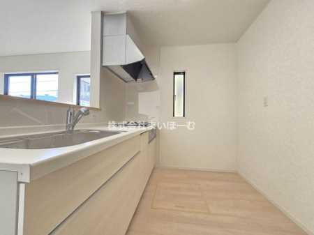 ��ʌ�����s������3���ڂ̐V�z��ˌ��ẴL�b�`��