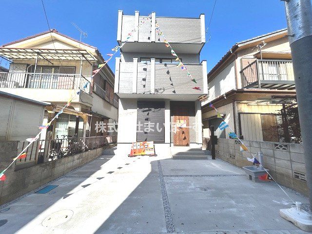 ��ʌ�����s�ŉ�3���ڂ̐V�z��ˌ��Ă̌��n�O�ώʐ^