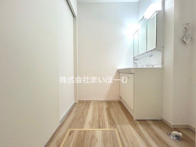 ��ʌ�����s�Œˌ�2���ڂ̐V�z��ˌ��Ă̐��ʑ�E���ʏ�