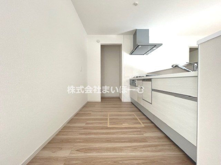 ��ʌ�����s�Œˌ�2���ڂ̐V�z��ˌ��ẴL�b�`��