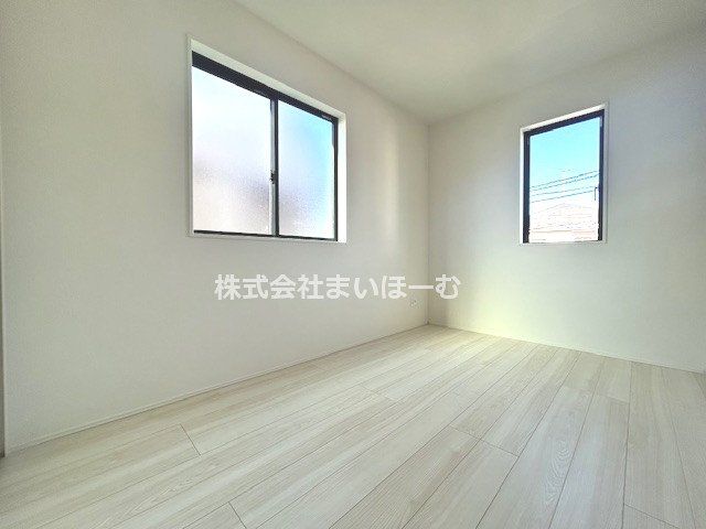 ��ʌ�����s�{�O��3���ڂ̐V�z��ˌ��Ă̂��̑�����