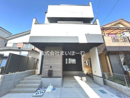 ��ʌ�����s�O��4���ڂ̐V�z��ˌ��Ă̌��n�O�ώʐ^