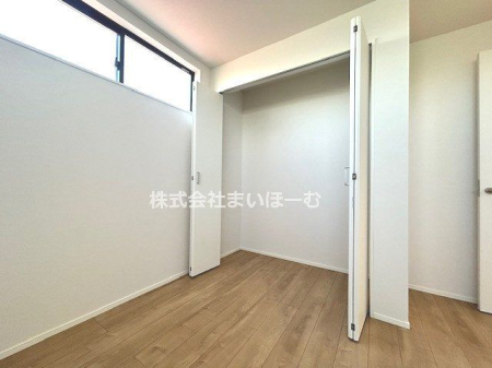 ��ʌ�����s�O��4���ڂ̐V�z��ˌ��Ă̎��[