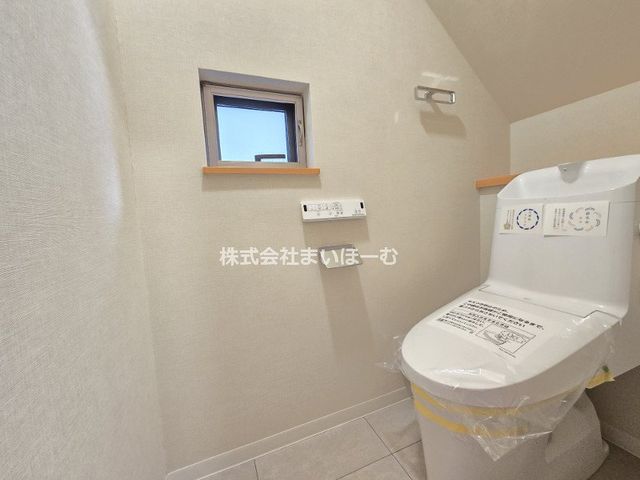 ��ʌ������s�k�J2���ڂ̒��È�ˌ��Ẵg�C��