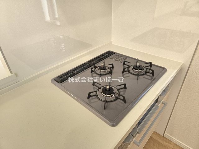 ��ʌ������s�k�J2���ڂ̒��È�ˌ��ẴL�b�`��